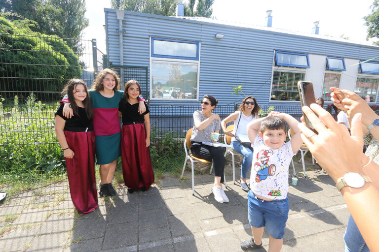 Fashionshow van Stichting Samra in Presikhaaf